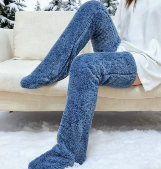 Calcetines de peluche, calor hasta la rodilla